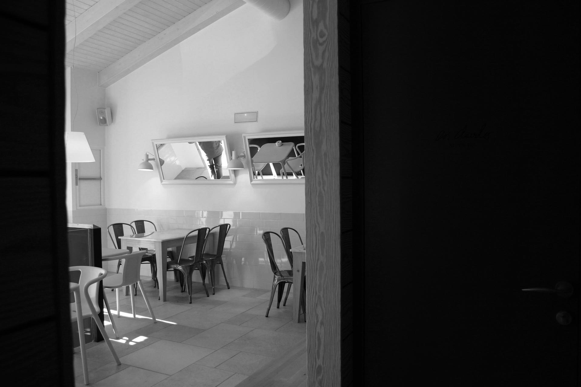 La Ventana de los Claveles